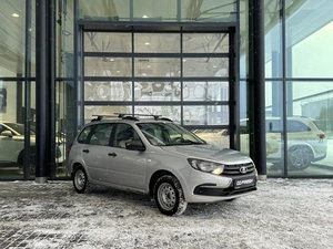Универсал ВАЗ (LADA) Granta 2019 года, 540000 рублей, Уфа