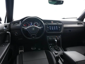 Внедорожник Volkswagen Tiguan Allspace 2021 года, 4050000 рублей, Москва