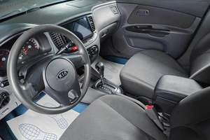 Седан Kia Rio 2010 года, 689000 рублей, Тюмень