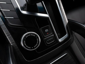 Внедорожник Geely Atlas Pro 2024 года, 1699000 рублей, Саратов