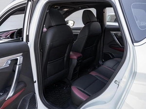 Внедорожник Geely Coolray 2023 года, 1720000 рублей, Краснодар