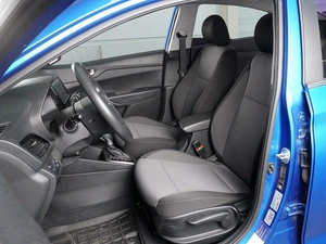 Седан Hyundai Solaris 2021 года, 1819000 рублей, Красный Пахарь