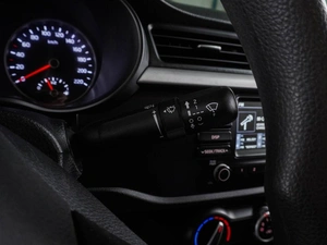 Седан Kia Rio 2018 года, 1249000 рублей, Воронеж