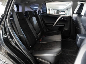 Внедорожник Toyota RAV4 2018 года, 2334000 рублей, Ставрополь