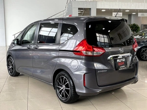 Минивэн Honda Freed 2017 года, 1467000 рублей, Солонцы