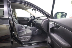 Внедорожник Nissan X-Trail 2016 года, 2180000 рублей, Брянск