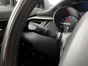 Внедорожник Toyota C-HR 2019 года, 2289900 рублей, Казань