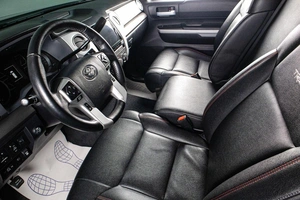 Пикап Toyota Tundra 2021 года, 6799000 рублей, Сургут