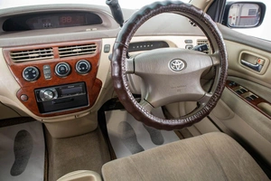 Седан Toyota Vista 2002 года, 469000 рублей, Барнаул
