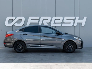 Седан Hyundai Solaris 2011 года, 720000 рублей, Краснодар