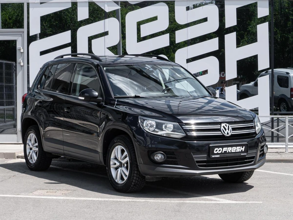 Внедорожник Volkswagen Tiguan 2014 года, 1349000 рублей, Волгоград