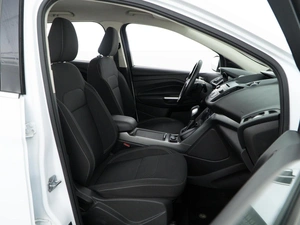 Внедорожник Ford Kuga 2018 года, 2089444 рублей, Москва