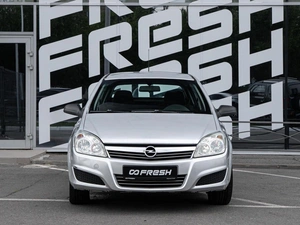 Хетчбэк Opel Astra 2007 года, 529000 рублей, Волгоград