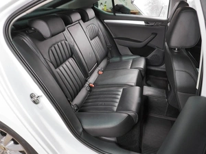 Лифтбек Skoda Superb 2019 года, 2129000 рублей, Воронеж
