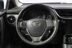 Седан Toyota Corolla 2016 года, 1419000 рублей, Новосибирск