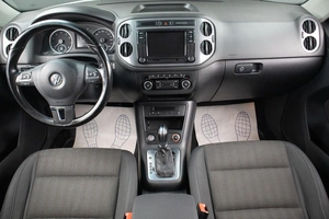 Внедорожник Volkswagen Tiguan 2012 года, 1499000 рублей, Оренбург