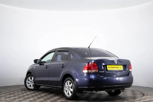 Седан Volkswagen Polo 2013 года, 849000 рублей, Пермь