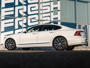 Седан Volvo S90 2021 года, 3439000 рублей, Краснодар