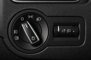 Хетчбэк Volkswagen Polo 2012 года, 899000 рублей, Челябинск