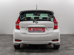 Хетчбэк Nissan Note 2017 года, 1275000 рублей, Красноярск