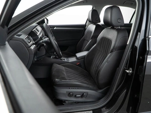 Лифтбек Skoda Superb 2021 года, 2227077 рублей, Москва