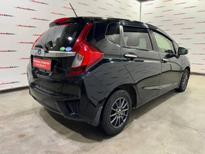 Хетчбэк Honda Fit 2014 года, 849000 рублей, Красноярск