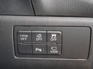 Хетчбэк Mazda Axela 2018 года, 1500000 рублей, Красноярск