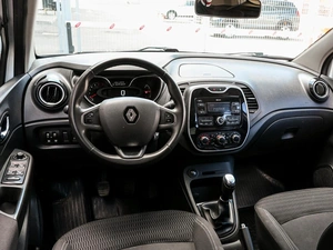 Внедорожник Renault Kaptur 2018 года, 1488000 рублей, Волгоград
