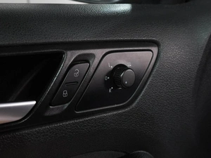 Седан Volkswagen Jetta 2013 года, 1049000 рублей, Воронеж