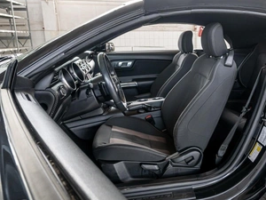 Кабриолет Ford Mustang 2017 года, 2550000 рублей, Краснодар