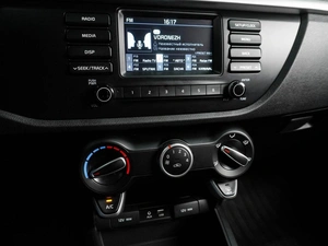 Седан Kia Rio 2019 года, 1699000 рублей, Воронеж