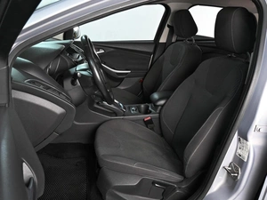 Хетчбэк Ford Focus 2011 года, 979000 рублей, Аксай