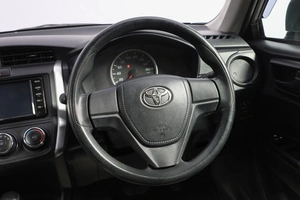 Универсал Toyota Corolla Fielder 2020 года, 1599000 рублей, Новосибирск