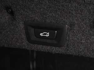 Седан BMW 5 серия 2016 года, 1989000 рублей, Красный Пахарь