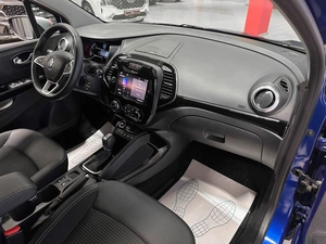 Внедорожник Renault Kaptur 2021 года, 1797000 рублей, Красноярск