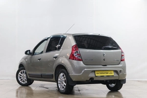 Хетчбэк Renault Sandero 2012 года, 499000 рублей, Новокузнецк