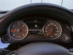 Внедорожник Volkswagen Touareg 2016 года, 3090000 рублей, Краснодар