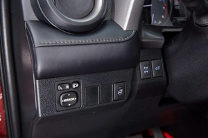 Внедорожник Toyota RAV4 2019 года, 2700000 рублей, Красноярск