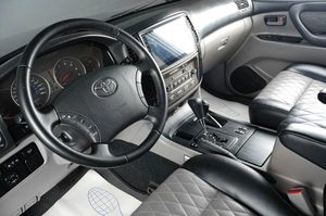 Внедорожник Toyota Land Cruiser 2003 года, 1979000 рублей, Тюмень