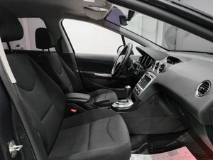 Седан Peugeot 408 2012 года, 490000 рублей, Красноярск