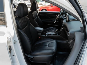 Внедорожник Hyundai Santa Fe 2019 года, 2920000 рублей, Краснодар