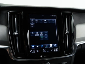 Седан Volvo S90 2017 года, 3499050 рублей, Москва