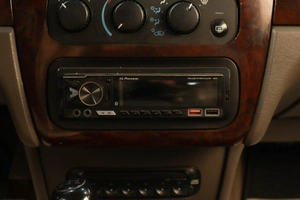 Седан Chrysler Sebring 2002 года, 409000 рублей, Челябинск