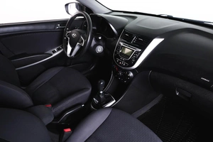 Седан Hyundai Solaris 2013 года, 659000 рублей, Пермь