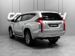 Внедорожник Mitsubishi Pajero Sport 2017 года, 2390000 рублей, Тюмень