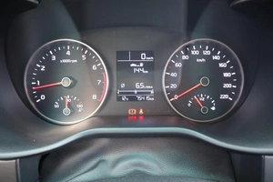 Седан Kia Rio 2019 года, 1380000 рублей, Мирное