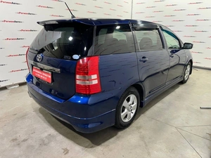Минивэн Toyota Wish 2005 года, 765000 рублей, Красноярск
