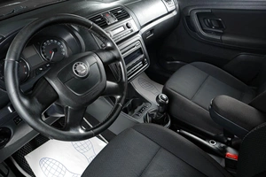 Хетчбэк Skoda Fabia 2011 года, 589000 рублей, Тюмень