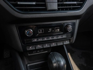 Лифтбек Volkswagen Polo 2020 года, 1810000 рублей, Краснодар
