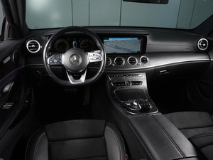 Седан Mercedes-benz E-класс 2020 года, 4239000 рублей, Красный Пахарь